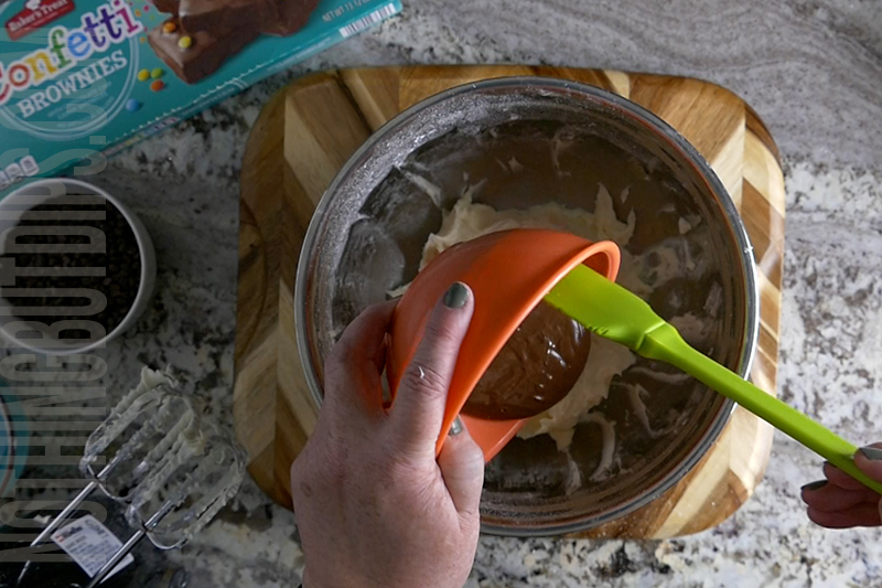 add melted chocolate to the brownie bites dip