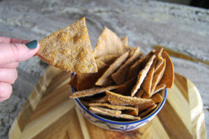 homemade baked cinnamon sugar chips