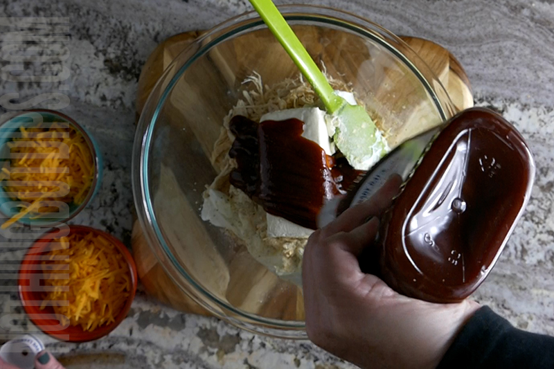 add bbq sauce to the bbq chicken dip