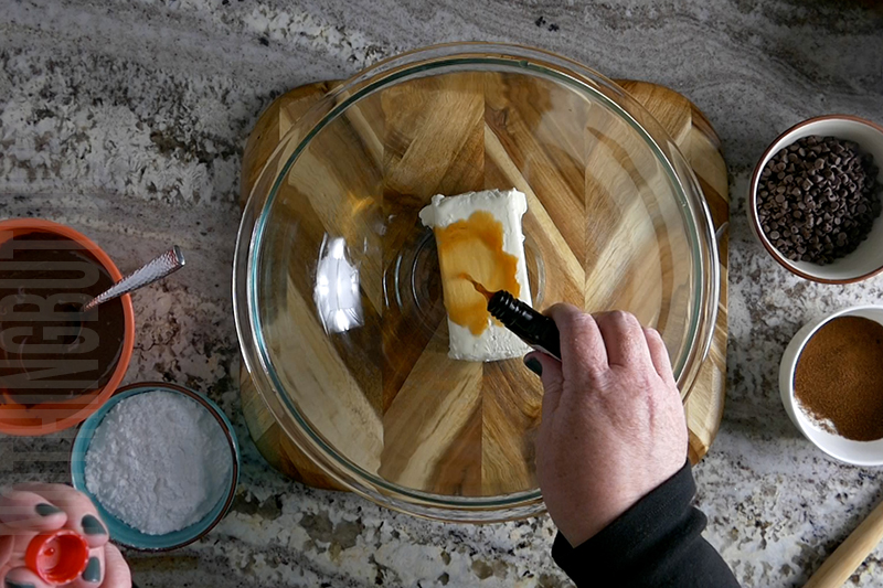 adding vanilla extract to the cream cheese