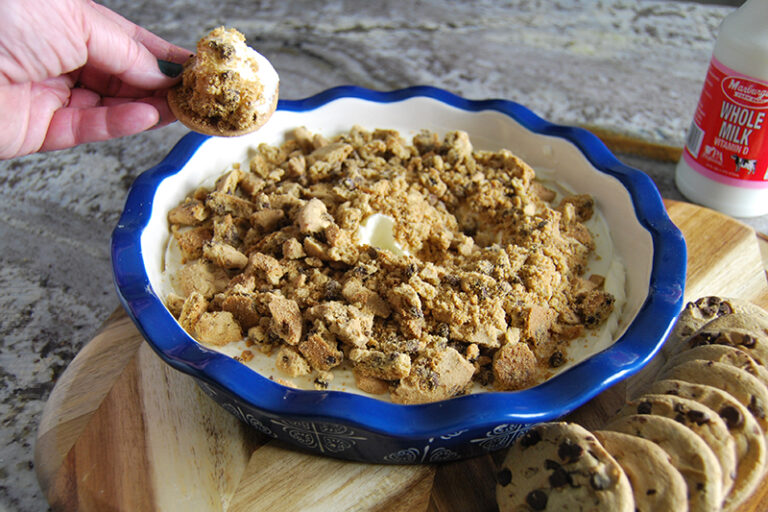 Easy Cookies and Milk Dip Dessert