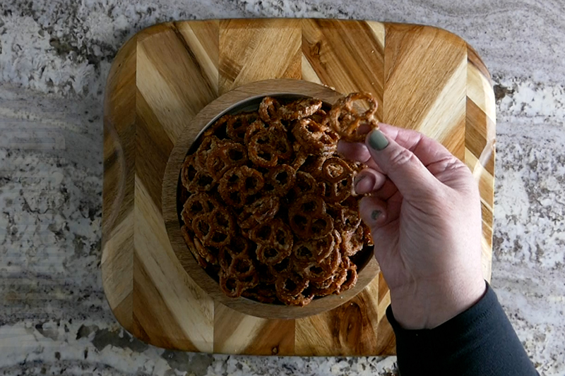 easy baked sugar pretzels dipper